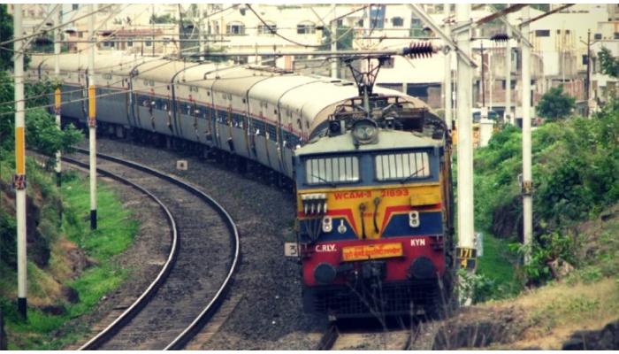 कोल्हापूर-सातारा दरम्यान चालवणार २८ विशेष गाड्या