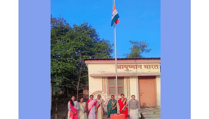 हर घर तिरंगा अभियानांतर्गत जिल्ह्यात सर्वत्र फडकला तिरंगा
