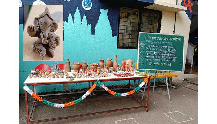बाळगोपाळांनी बाप्पाच्या मूर्तीला दिला आकार