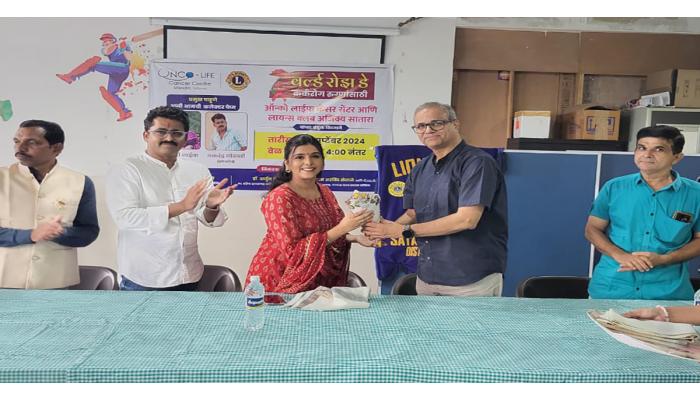 टिव्ही कलावंतांनी केला लढवय्या कर्करुग्णांना सलाम