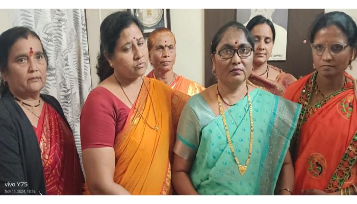 शिवसेना सोडून जाणार्या गद्दारांना भीक घालत नाही