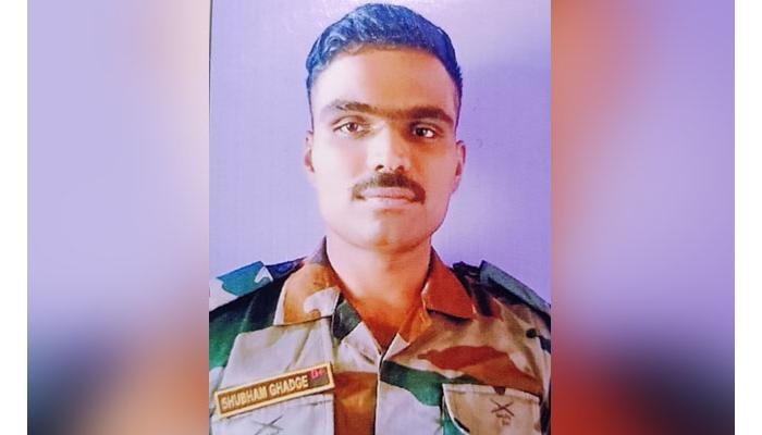 कामेरीचे जवान शुभम घाडगे यांना बलनोई येथे वीरमरण