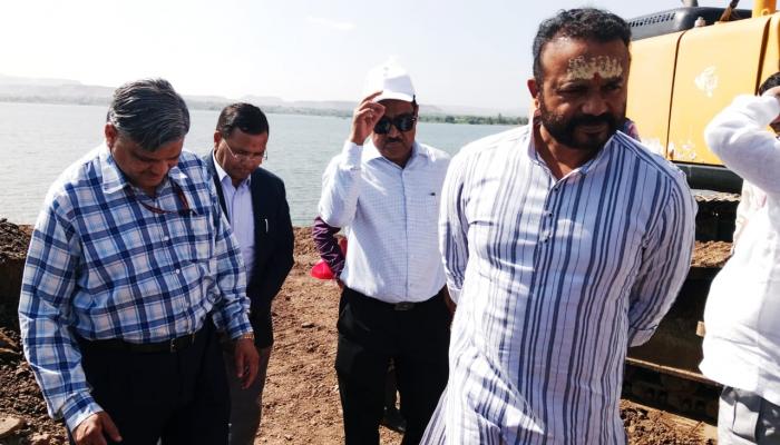 आंधळी उपसा सिंचन योजनेच्या कामाची ग्रामविकास मंत्री जयकुमार गोरे यांच्याकडून पाहणी