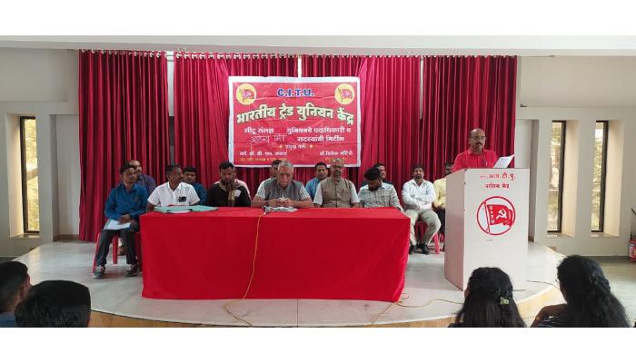 आरोग्यमित्रांना किमान वेतन कायद्यानुसार पगार मिळाला पाहिजे : डॉ.डी.एल.कराड