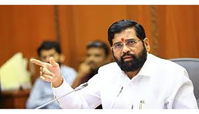 धारावीतील 1 लाखाहून अधिक अपात्र झोपडपट्टीधारकांना घरे देण्याचे एकनाथ शिंदे आश्वासन