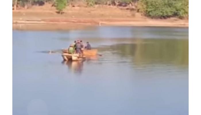मासेमारी करताना पाण्यात बुडून एकाच्या मृत्यूचा संशय