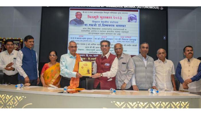 ज्या दिवशी भ्रष्टाचार बंद होईल त्या दिवशी स्वातंत्र्य मिळाले असे समजू : डॉ. हिम्मतराव बावस्कर