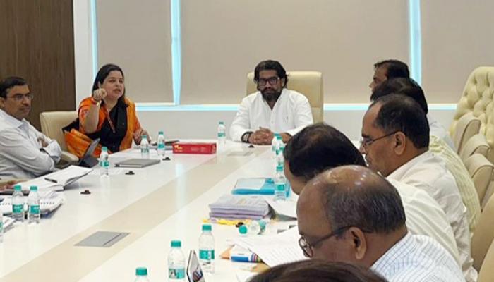 सार्वजनिक बांधकाम विभागाने रोडमॅप नुसार कामकाज करावे