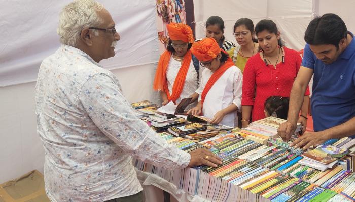 जिल्ह्यात शिवजयंतीचा उत्सवी माहोल