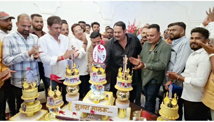 अखंड शुभेच्छांच्या वर्षावामध्ये जलमंदिर चिंब