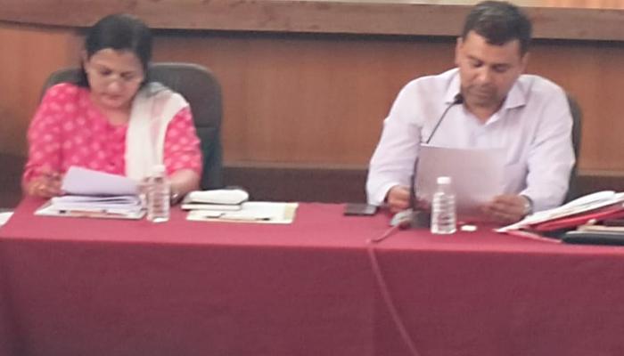 करवाढ नसलेले सातारा पालिकेचे 645 कोटी 95 लाख रुपयांचे बजेट सादर