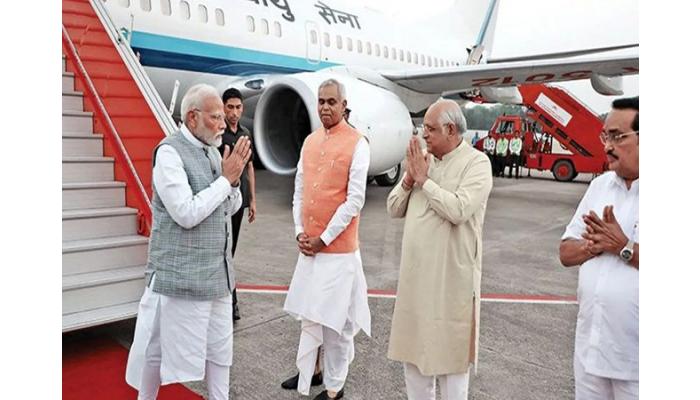 माहिती अधिकाराच्या मिळालेल्या माहितीनुसार पीएम मोदींच्या 2 दौऱ्यांवर कोट्यवधींचा खर्च