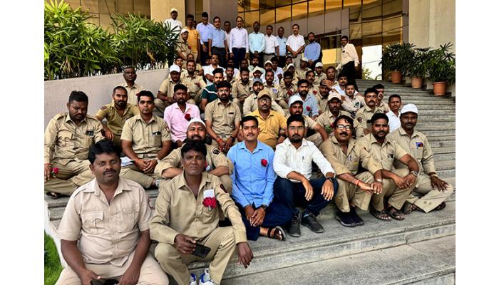 विजेची कामे करताना सुरक्षा साधनांचा वापर करावा