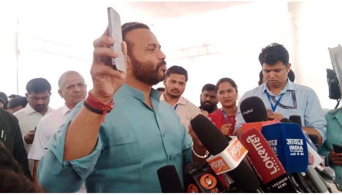 विरोधकांवर हक्कभंग आणि अब्रुनुकसानीचा दावा दाखल करणार