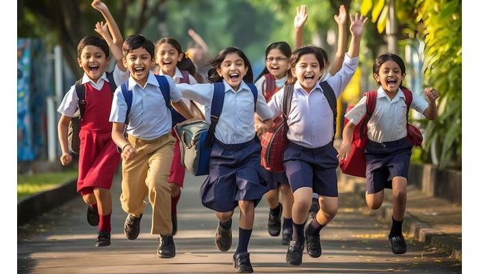 राज्यभरात एकाच वेळी सुट्ट्या आणि परीक्षाही