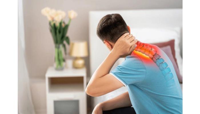 मणका आणि पाठीच्या कण्याला सूज आली आहे?