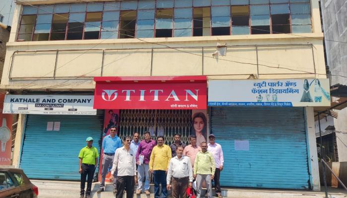 सातारा शहरातील थकबाकीदाराचे तब्बल बारा गाळे सील