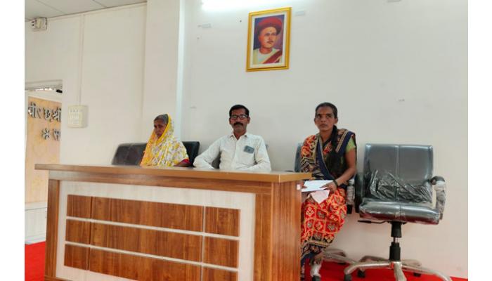 कोडोली येथील शेतकर्याच्या घरकुलाचे बांधकाम रोखले