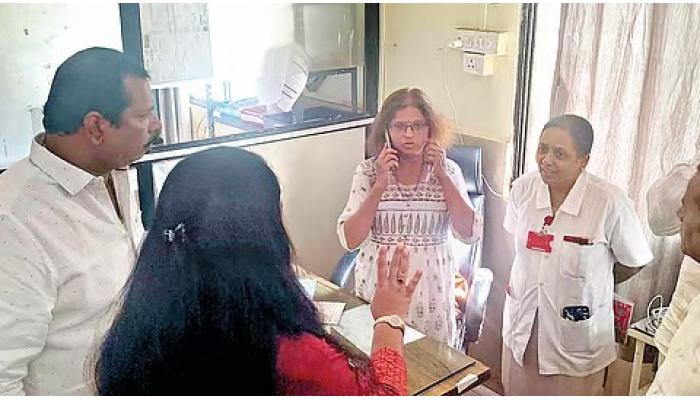 राजेंद्रसिंह यादवांच्या पवित्र्याने वैद्यकीय अधिकारी जागेवरच पदमुक्त