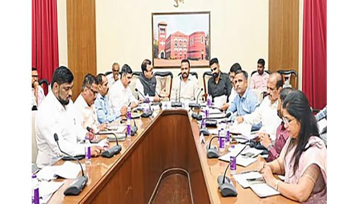 रस्ते, पालखी तळ दुरुस्तीचे प्रस्ताव सादर करा : जयकुमार गोरे