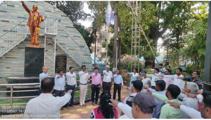 डॉ. बाबासाहेब आंबेडकर यांच्या पुतळ्यास अभिवादन करुन सामाजिक समता सप्ताहाचा जागर