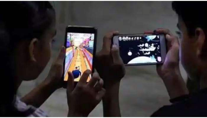 वेगवेगळे मीडिया, जुगाराचे ऍप, ऑनलाईन गेम्स वर निर्बंध घालावेत