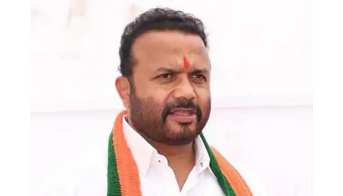 शंभर दिवसांच्या उद्दिष्टपूर्तीने राज्याचा वेगवान विकास : मंत्री जयकुमार गोरे