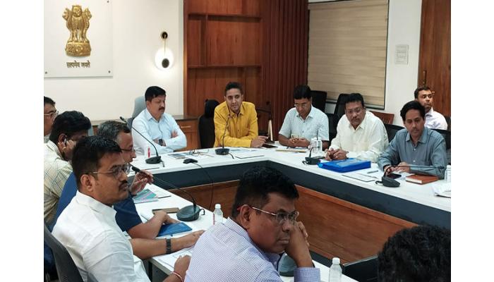 तालुका व गावपातळीवर आढावा घेऊन मान्सुन पूर्व तयारीचे आराखडे 20 मे पूर्वी सादर करावेत : जिल्हाधिकारी पाटील