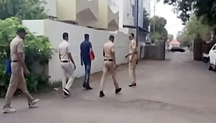 फलटण येथे रामराजेंची वडूज पोलिसांकडून चौकशी