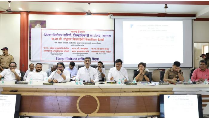 चालू वर्षात जिल्हा नियोजनचा ७४४ कोटी रुपये निधी मंजूर