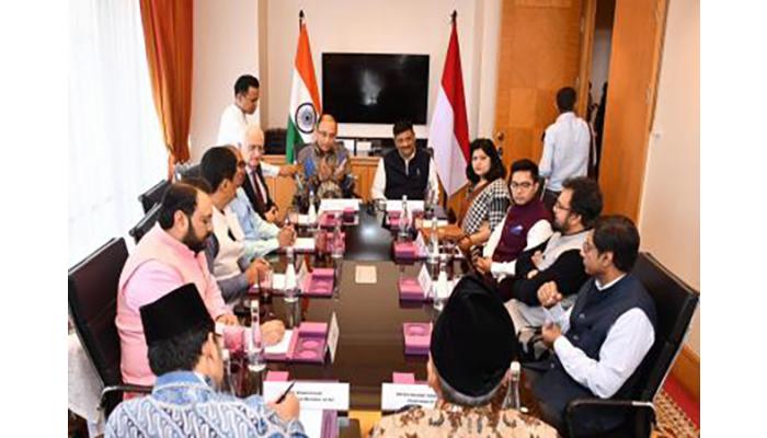 इस्लामच्या नावावर सर्वात मोठ्या मुस्लिम देशाने सुनावले पाकिस्तानला