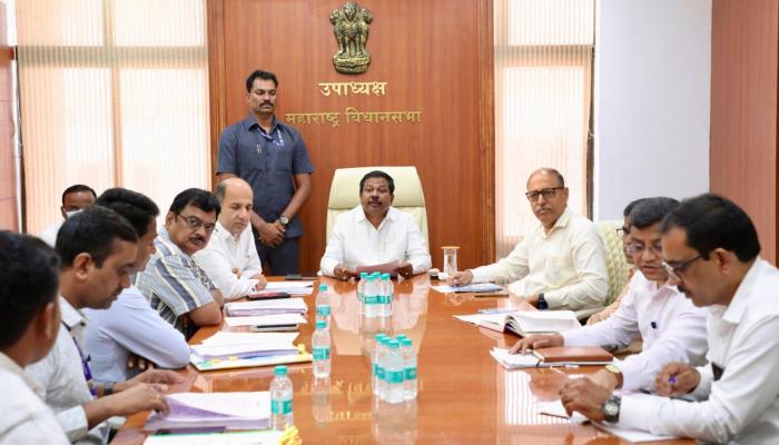 मतदारांची नावे केंद्रीकृत स्वरूपात समाविष्ट किंवा वगळण्याची कोणतीही तरतूद नाही