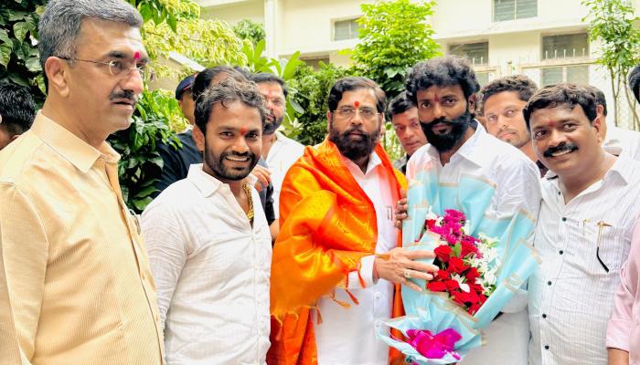 शिवसेनेचे विचार घराघरात पोहोचवा!