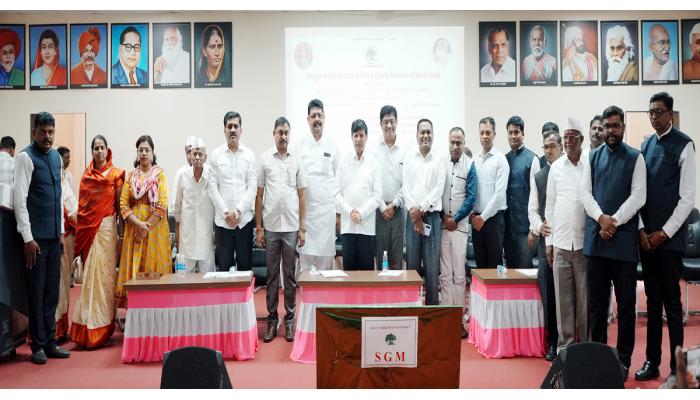 ‘सुधारककार’ यांच्या भव्य स्मारकासाठी मुख्यमंत्र्यांनी पुढाकार घ्यावा : डॉ. सुरेश भोसले