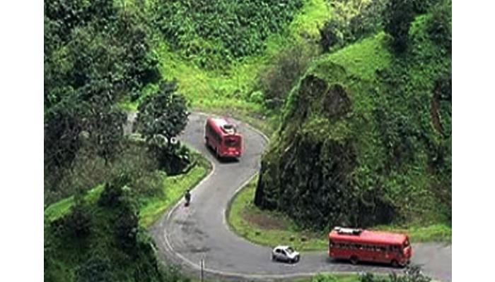 आंबेनळी घाट अवजड वाहतुकीसाठी महिनाभर राहणार बंद