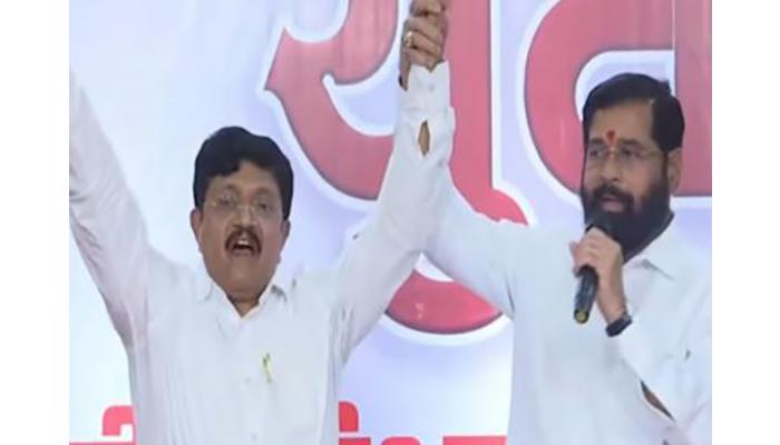 आनंदराज आंबेडकरांची एकनाथ शिंदेंना साथ