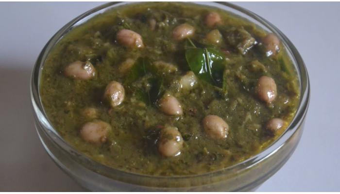 कोकणातील पारंपरिक पद्धतीमध्ये बनवा चमचमीत चविष्ट अळूचं फदफदं