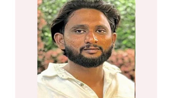 कुट्टी मशिनमध्ये अडकून युवकाचा मृत्यू