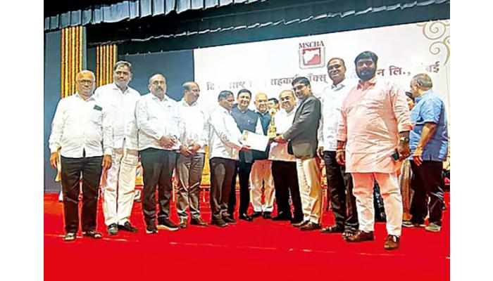 कृष्णा बँकेला ‘उत्कृष्ट नागरी सहकारी बँक’ पुरस्कार