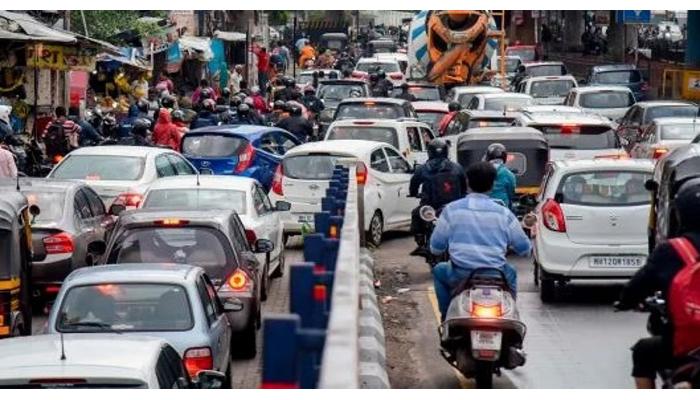 कराडमधील संभाव्य वाहतूक कोंडीच्या मेसेजमुळे संभ्रम