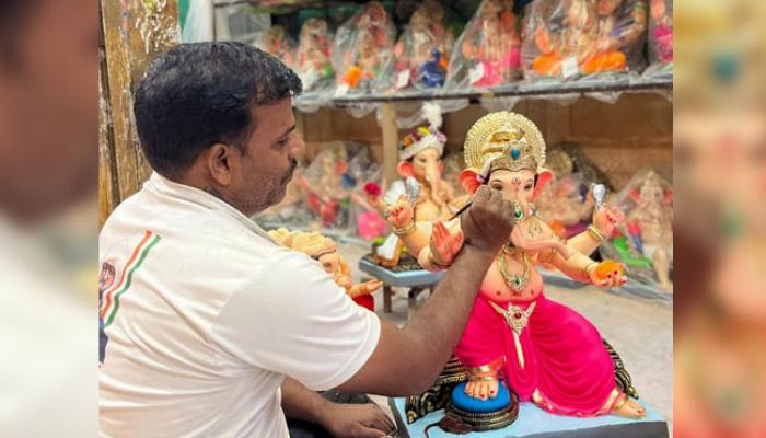 गणेश भक्तांना लागले बाप्पांचे वेध