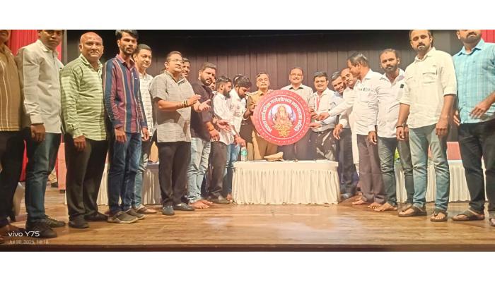 घरगुती वीज दर... डॉल्बी ला परवानगी... एक खिडकी योजना... शहरातील खड्डे...