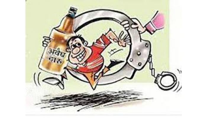 बेकायदा दारु विक्री प्रकरणी दोनजणांवर कारवाई