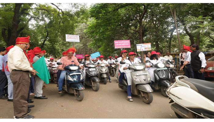 आंतराष्ट्रीय युवा दिनानिमित्त एचआयव्ही आजाराच्या जनजागृतीसाठी बाईक रॅली