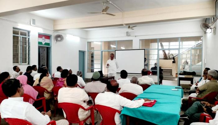 राहुल गांधींच्या भूमिकेचे जिल्हा कॉंग्रेसकडून जोरदार समर्थन