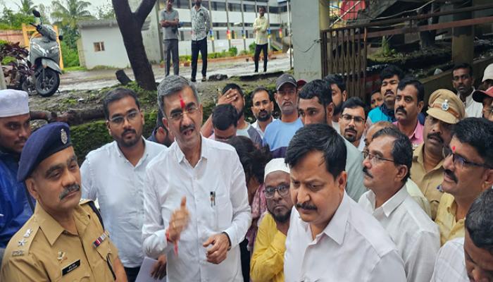 पालकमंत्री शंभूराज देसाई यांनी केली पाटण तालुक्यातील पूरग्रस्त भागांची पाहणी