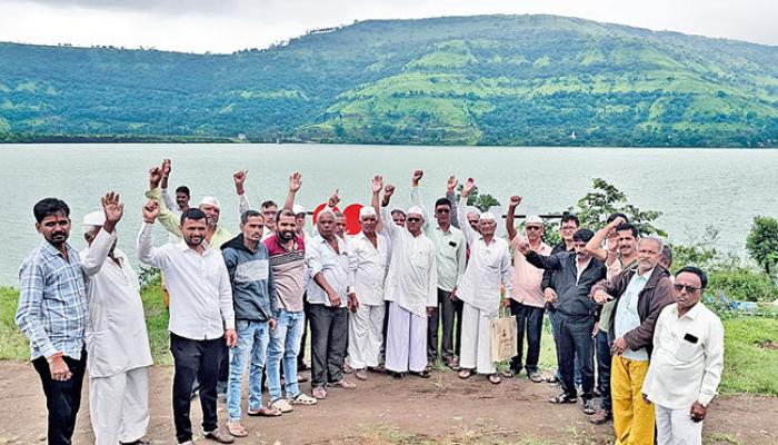 ‘जलसमाधी’ला महू धरणग्रस्तांचा विरोध