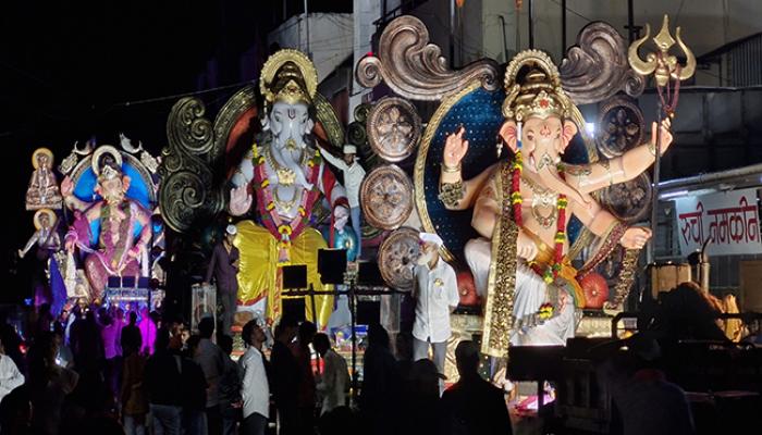गणेश मंडळांची विसर्जन मिरवणूक तब्बल 25 तासानंतर समाप्त