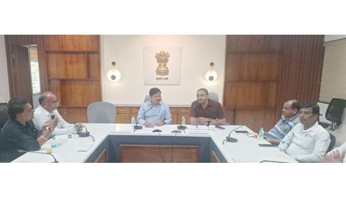 इन्फ्लुएन्सर्संनी कल्पतेमधून सोशल मीडियावर शासकीय योजनांचा प्रसार करावा