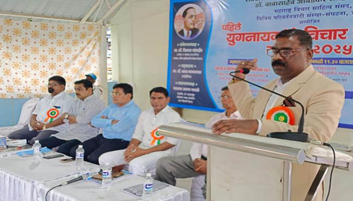 धर्माच्या पलिकडे जायला हवे : डॉ विलास खंडाईत